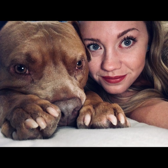 Welcome to my closet!! 🌺🌻 - Picture 4 of 12